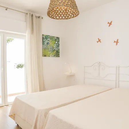 Akisol Montechoro Ii Appartement *